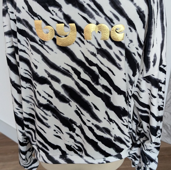 Women's top - Picture 8 of 11